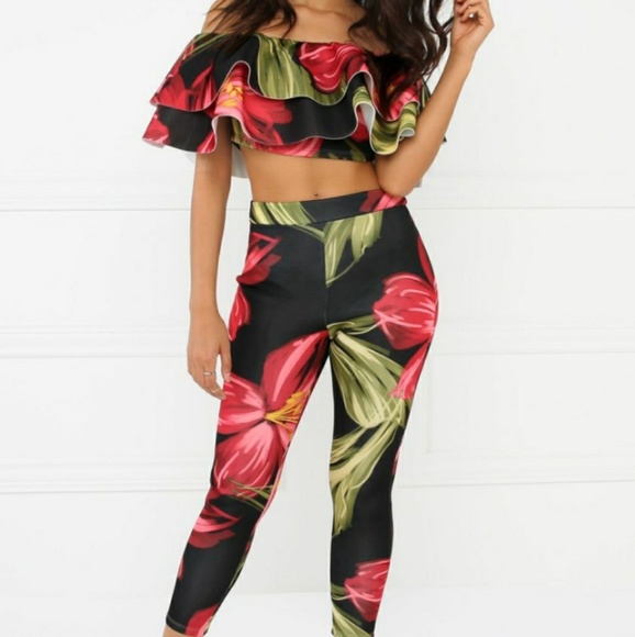Lola Shoetique Pants - Lola Shoetique Floral set NWOT